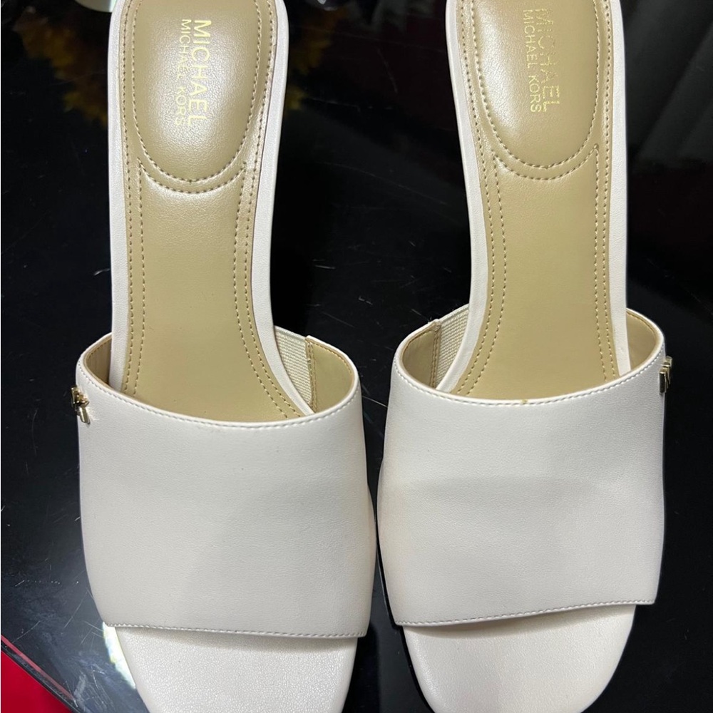 Michael Kors Women's Cream Mules